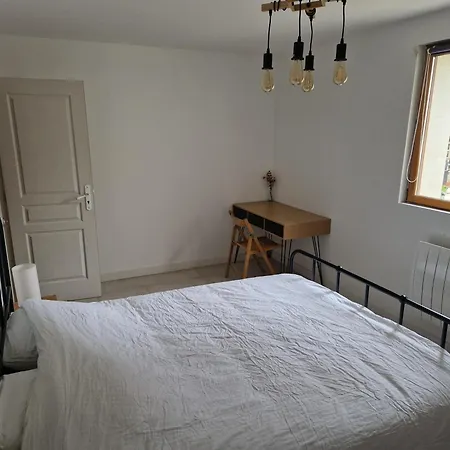 Le Pressoir بيت للعطل
